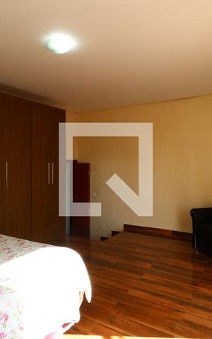 Casa à venda com 224m², 3 quartos e 4 vagasSuíte
