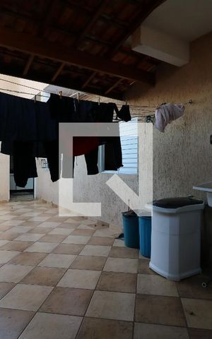 Casa à venda com 224m², 3 quartos e 4 vagasÁrea de Serviço