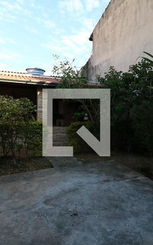 Casa à venda com 224m², 3 quartos e 4 vagasJardim