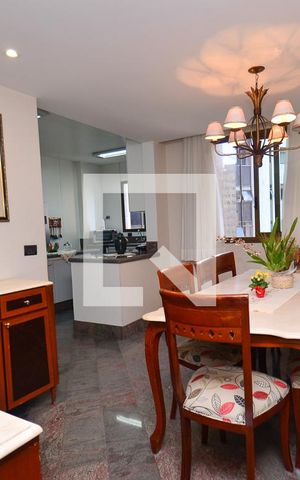 Apartamento à venda com 305m², 4 quartos e 4 vagasCopa