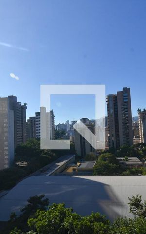 Apartamento à venda com 305m², 4 quartos e 4 vagasVista