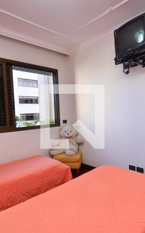 Apartamento à venda com 305m², 4 quartos e 4 vagasSuite2