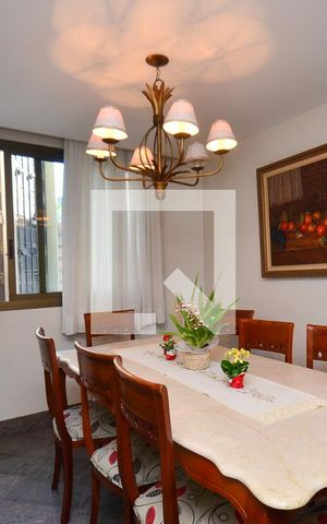 Apartamento à venda com 305m², 4 quartos e 4 vagasCopa