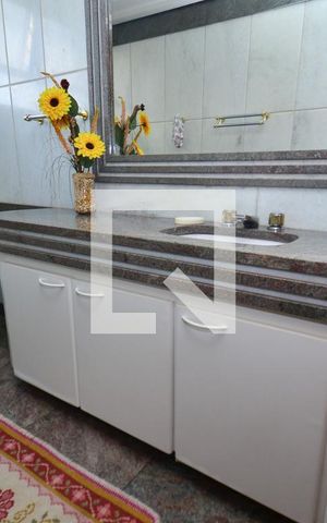 Apartamento à venda com 305m², 4 quartos e 4 vagasBanheiro suite2
