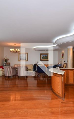 Apartamento à venda com 305m², 4 quartos e 4 vagasSala 2 ambientes