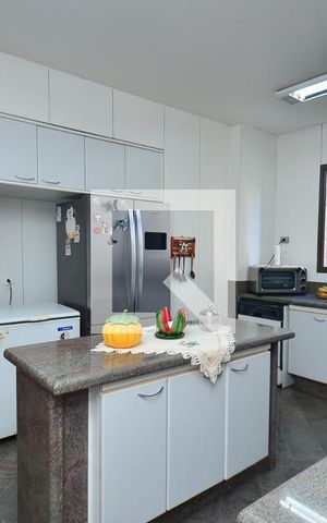 Apartamento à venda com 305m², 4 quartos e 4 vagasCozinha