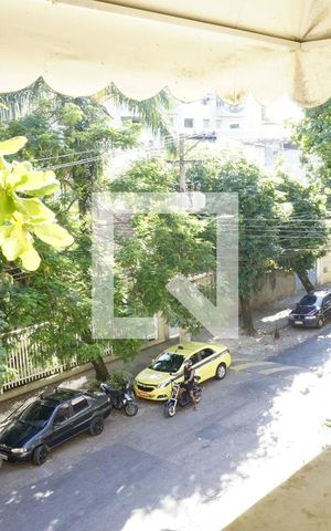 Apartamento à venda com 55m², 2 quartos e 1 vagaVista - Sala