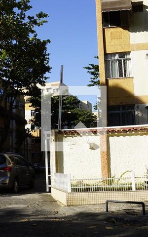 Apartamento à venda com 55m², 2 quartos e 1 vagaFachada Entrada