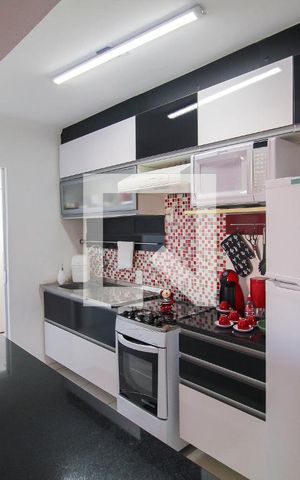 Apartamento à venda com 57m², 2 quartos e 2 vagas Apartamento à venda com 57m², 2 quartos e 2 vagasCozinha