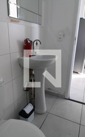 Apartamento para alugar com 38m², 2 quartos e sem vagaBanheiro