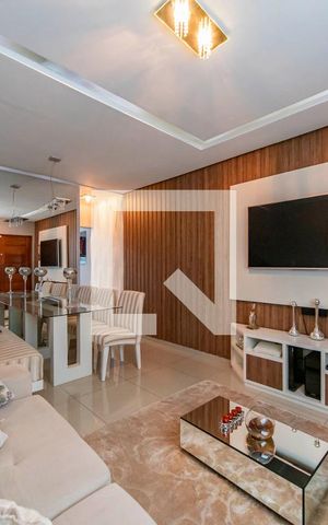Casa de condomínio à venda com 140m², 2 quartos e 2 vagas Casa de condomínio à venda com 140m², 2 quartos e 2 vagasSala