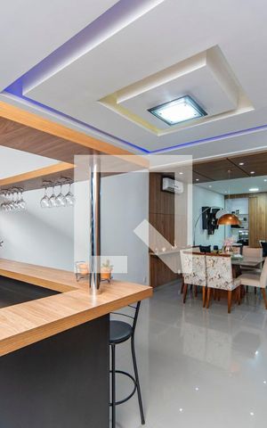 Casa de condomínio à venda com 140m², 2 quartos e 2 vagas Casa de condomínio à venda com 140m², 2 quartos e 2 vagasSalão de Festas Privativo