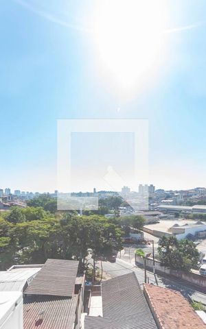 Casa de condomínio à venda com 140m², 2 quartos e 2 vagas Casa de condomínio à venda com 140m², 2 quartos e 2 vagasVista do Closet do Quarto 2