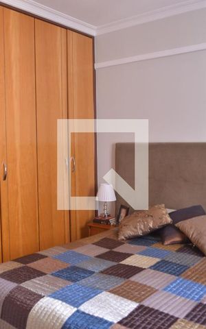 Apartamento à venda com 105m², 3 quartos e 2 vagasQuarto 