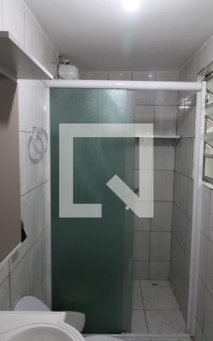 Casa para alugar com 70m², 2 quartos e 1 vagaBanheiro