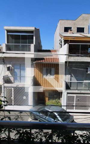 Casa para alugar com 70m², 2 quartos e 1 vagaQuarto 1 - Varanda