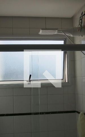 Apartamento à venda com 77m², 2 quartos e 1 vagaBanheiro