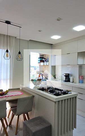 Apartamento à venda com 50m², 2 quartos e 2 vagasSala/Cozinha