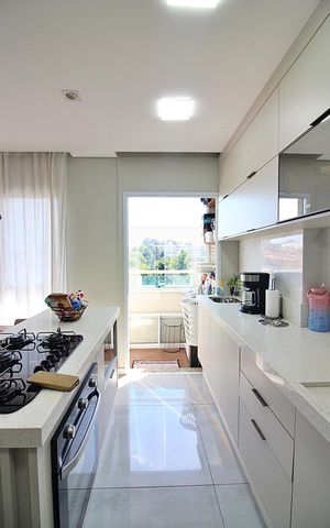 Apartamento à venda com 50m², 2 quartos e 2 vagasSala/Cozinha