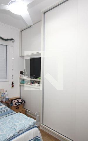 Apartamento à venda com 80m², 3 quartos e 2 vagasQuarto 2