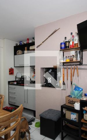 Apartamento à venda com 80m², 3 quartos e 2 vagasCozinha