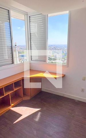 Casa de condomínio à venda com 288m², 4 quartos e 4 vagas Casa de condomínio à venda com 288m², 4 quartos e 4 vagasQuarto 3