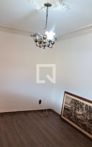 Casa à venda com 270m², 4 quartos e 3 vagas Casa à venda com 270m², 4 quartos e 3 vagasquarto 3