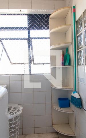 Apartamento para alugar com 60m², 2 quartos e 1 vaga Apartamento para alugar com 60m², 2 quartos e 1 vagaÁrea de Serviço