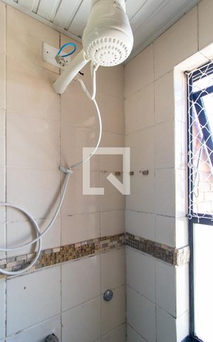 Apartamento para alugar com 60m², 2 quartos e 1 vaga Apartamento para alugar com 60m², 2 quartos e 1 vagaDetalhe do banheiro