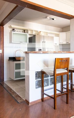 Apartamento para alugar com 60m², 2 quartos e 1 vaga Apartamento para alugar com 60m², 2 quartos e 1 vagaCozinha - Armários