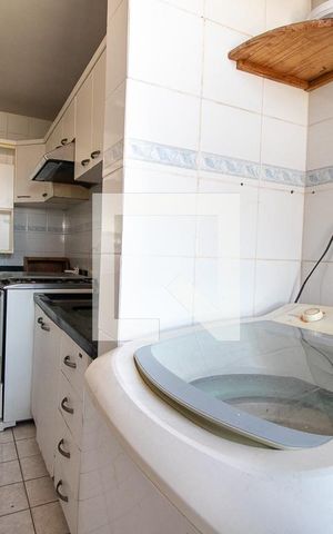 Apartamento para alugar com 60m², 2 quartos e 1 vaga Apartamento para alugar com 60m², 2 quartos e 1 vagaÁrea de Serviço