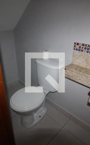 Casa de condomínio para alugar com 60m², 2 quartos e 1 vagaLavabo
