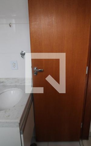 Casa de condomínio para alugar com 60m², 2 quartos e 1 vagaBanheiro