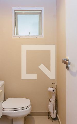 Casa de condomínio para alugar com 325m², 4 quartos e 4 vagas Casa de condomínio para alugar com 325m², 4 quartos e 4 vagasLavabo