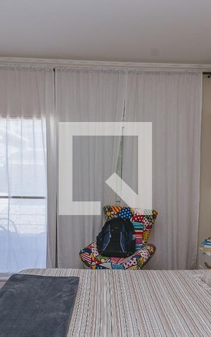 Casa de condomínio para alugar com 325m², 4 quartos e 4 vagas Casa de condomínio para alugar com 325m², 4 quartos e 4 vagasQuarto 3