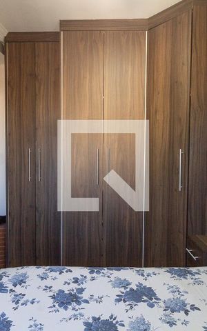 Apartamento à venda com 60m², 2 quartos e 2 vagas Apartamento à venda com 60m², 2 quartos e 2 vagasQuarto 2 - Suíte