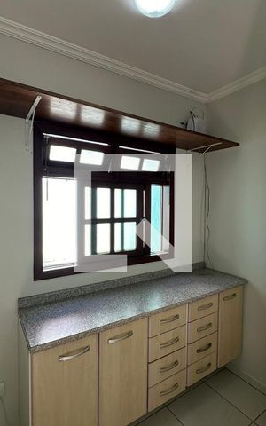 Casa à venda com 172m², 3 quartos e 4 vagasQuarto de Serviço