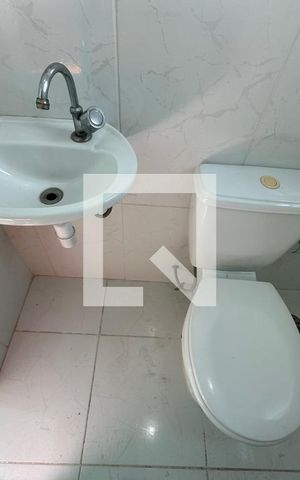 Casa à venda com 172m², 3 quartos e 4 vagasBanheiro de serviço