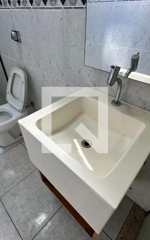 Casa à venda com 172m², 3 quartos e 4 vagasBanheiro da Suíte