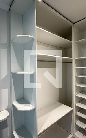 Casa à venda com 172m², 3 quartos e 4 vagasCloset da suíte