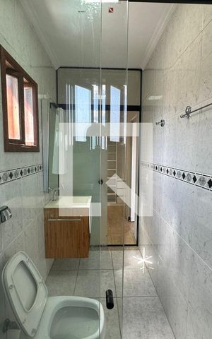 Casa à venda com 172m², 3 quartos e 4 vagasBanheiro da Suíte