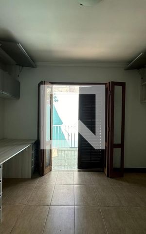 Casa à venda com 172m², 3 quartos e 4 vagasQuarto 2