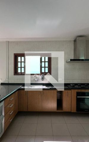 Casa à venda com 172m², 3 quartos e 4 vagasCozinha