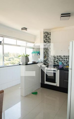 Apartamento para alugar com 92m², 3 quartos e 2 vagas Apartamento para alugar com 92m², 3 quartos e 2 vagasCozinha