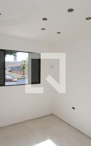 Casa de condomínio à venda com 130m², 3 quartos e 2 vagas Casa de condomínio à venda com 130m², 3 quartos e 2 vagasQuarto 02