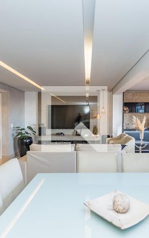 Apartamento à venda com 142m², 4 quartos e 3 vagas Apartamento à venda com 142m², 4 quartos e 3 vagasSala