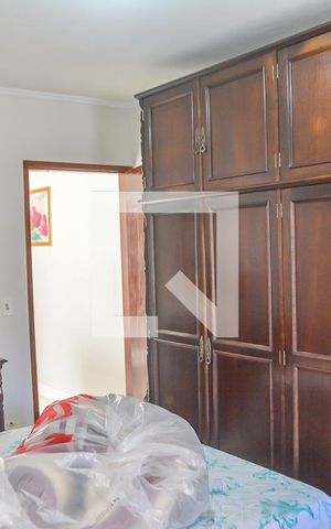 Casa à venda com 200m², 2 quartos e 2 vagasQuarto 1