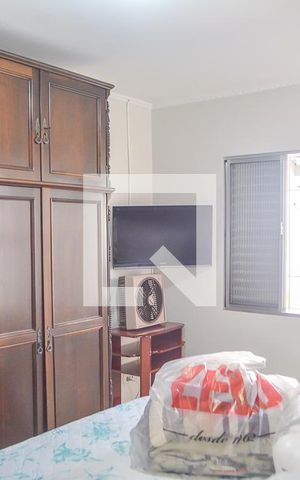 Casa à venda com 200m², 2 quartos e 2 vagasQuarto 1