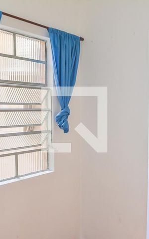 Casa à venda com 200m², 2 quartos e 2 vagasQuarto 3