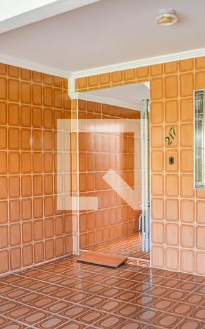 Casa à venda com 200m², 2 quartos e 2 vagasGaragem